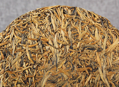 357g Yunnan Golden Bud Cake Compressed Tea Dian Hong Black Tea Nonpareil Organic