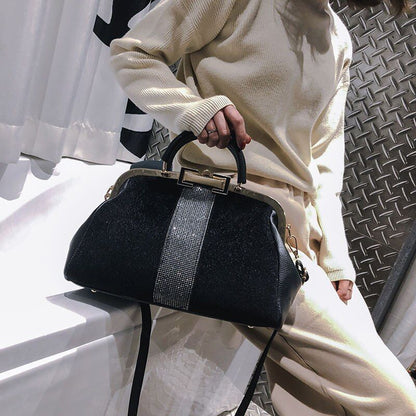 Vintage Fashion Shell Lock Bag Shoulder Crossbody Velvet Totes Handbags Purses