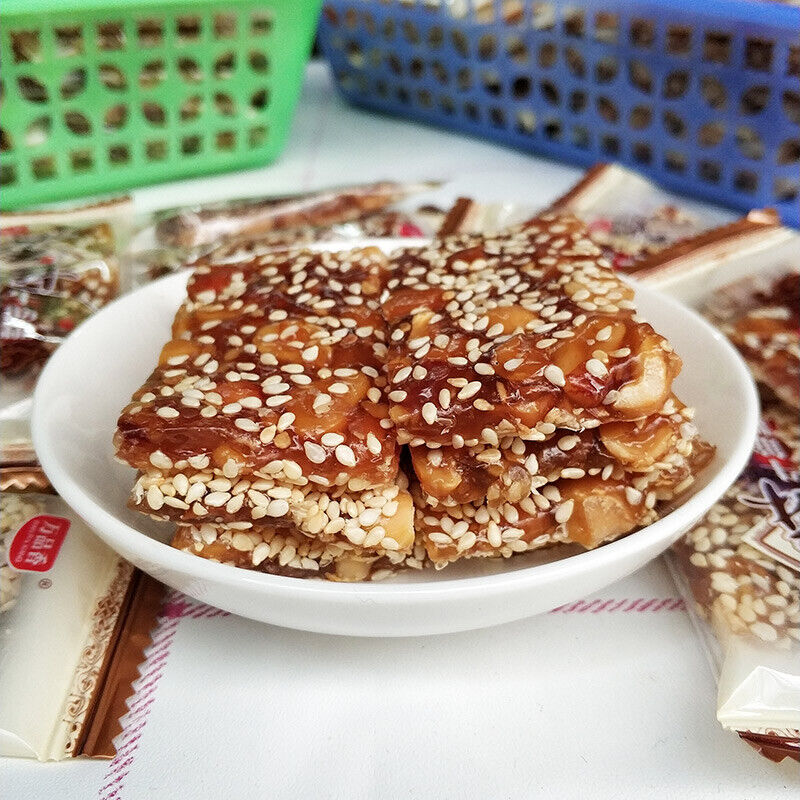 老式花生牛皮糖牛筋糖休闲零食 Old-fashioned Peanut, Beef And Gluten Casual Snacks