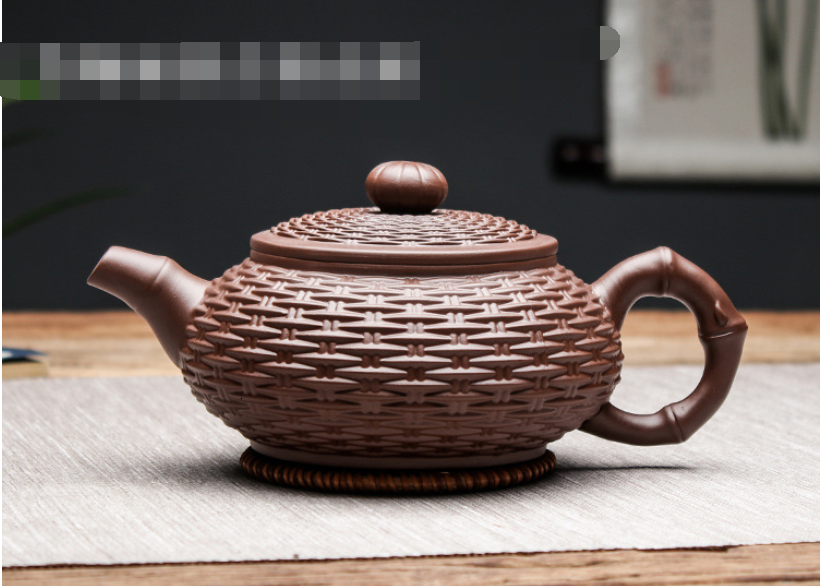 Chinese Yixing purple clay teapot (pure handmade Xishi teapot)