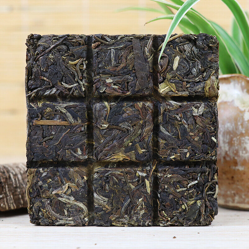 Big Snow Mt. 2017 Yunnan Xiaguan Gold Silk Raw Pu-erh Puer Pu'er Brick Tea 100g