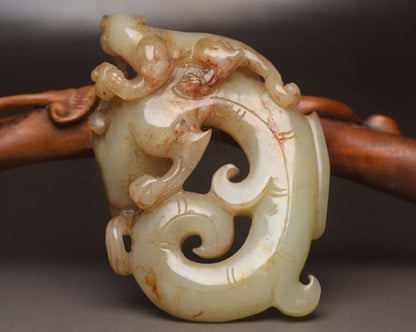 Chinese Antique Natural Hetian Jade Carved Dragon Statue Sculpture Nice Artwork