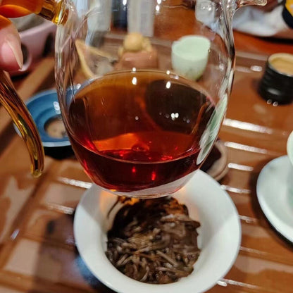 357g Yunnan Old Pu-erh Ripe Tea Cake 1990 Da Xue Shan Aged Pu'er Tea Puerh Tea