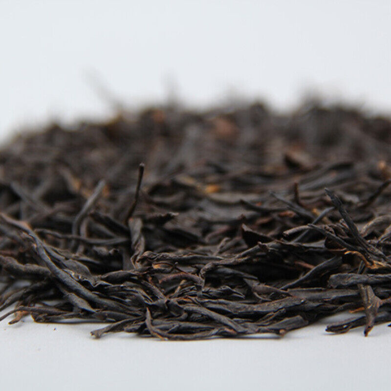 500g Yunnan Dian Hong Black Tea Old Tree Golden Needle Straight Strip Cooked Tea