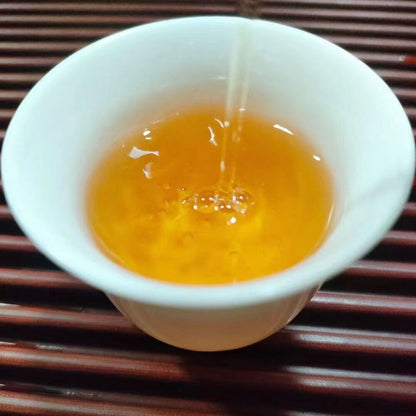 2022 Banzhang Pu'er Tea Raw Tea Cake Yunnan Pu'er Tea Ancient Tree Spring Tea