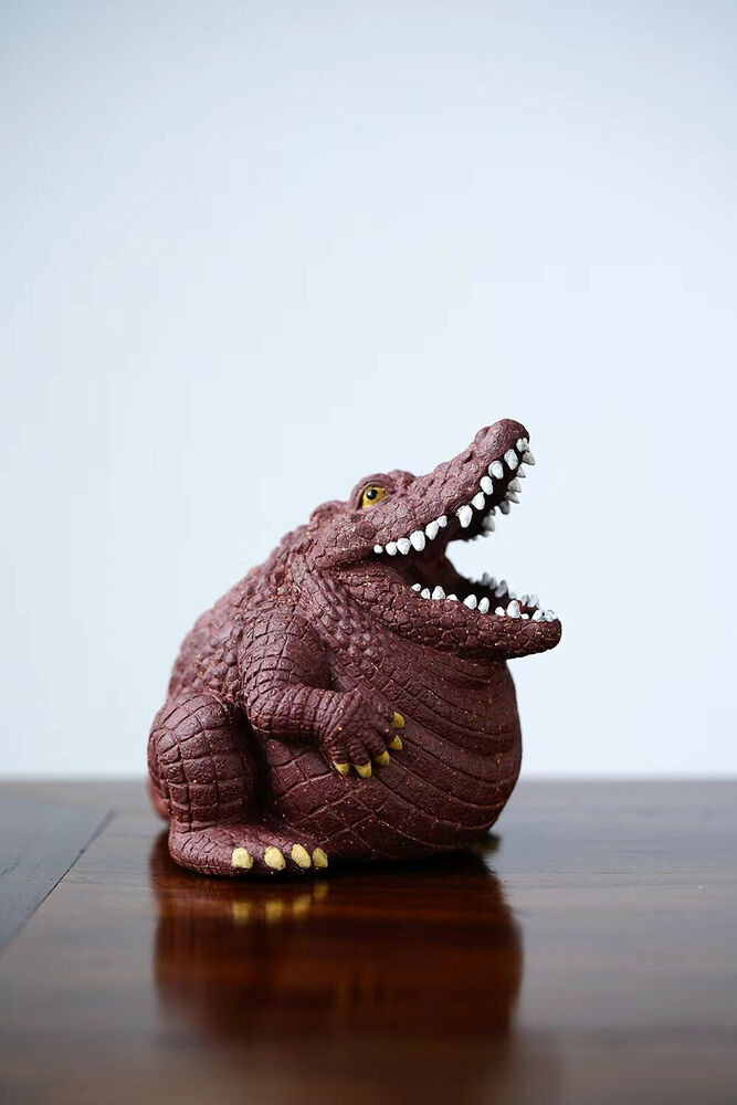 chinese yixing zisha handmade tea pet crocodile decoration Purple Clay 