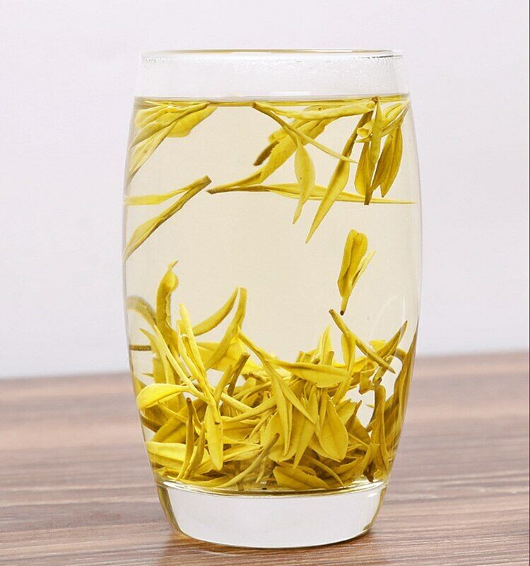 2023 Chinese Green Chinese Tea Golden Bud Green Chinese Tea 250g