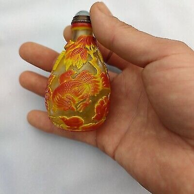 Old Beijing chinese colored glaze snuff bottle glass box gift rooster statue art