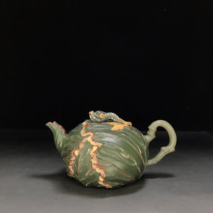 Chinese Yixing Zisha Clay Handmade Exquisite Teapot （包菜 底款：燕亭）