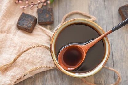 Dried Black Sugar by Hand Herbal Tea Pure Natural Makes A Healthy Tea