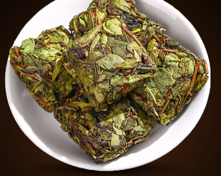 Zhangping Shuixian oolong tea, with floral fragrance like orchid and osmanthus