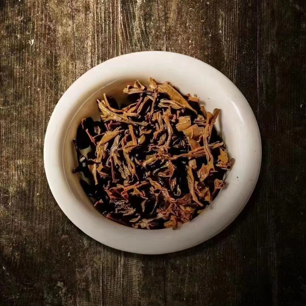 357g Yunnan Old Puerh Tea Cake 2005 Yiwu Zhengshan Aged Pu'er Raw Tea Pu-erh Tea