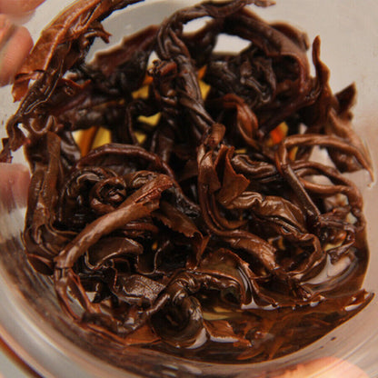 Loose Leaf Yunnan Dianhong Black Tea Feng Qing Hong Luo Black Tea