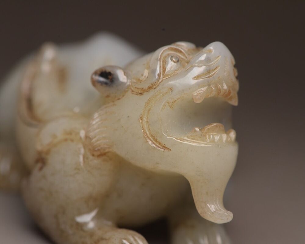 Chinese Antique Hetian Jade Carving Beast Statue Exquisite Unique Wonderful Art