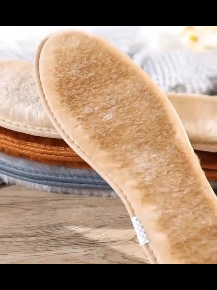 Warm Heated Insole Fur Thermal Felt Thicken Men Women Winter Breathable Shoe Pad