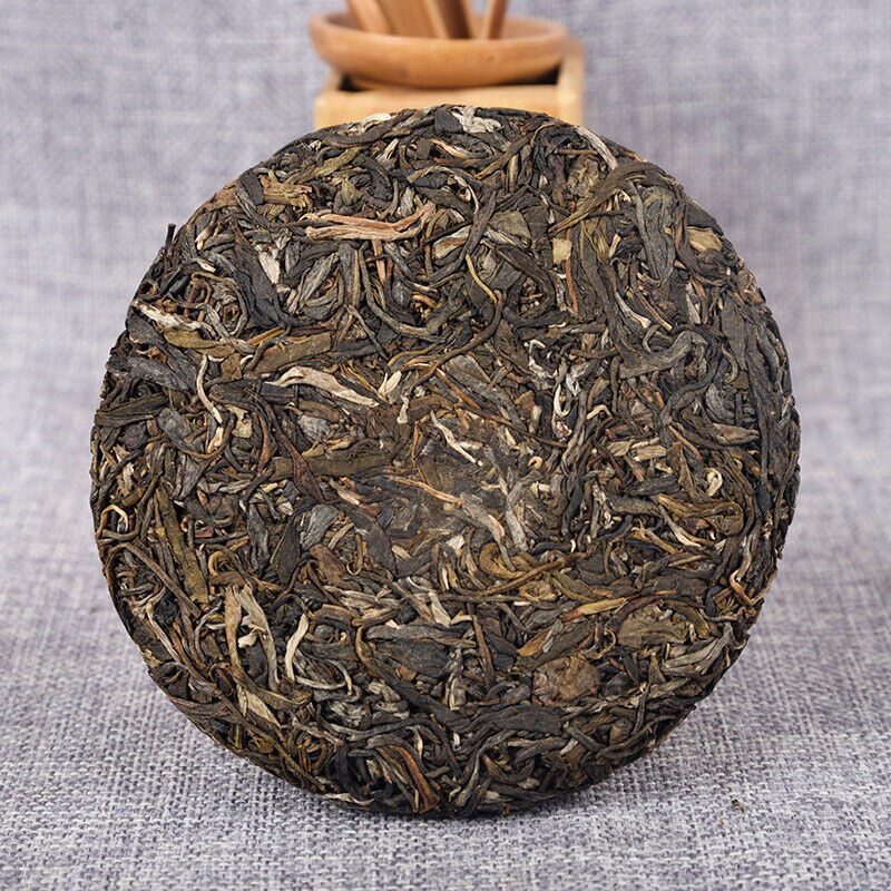 Yiwu Raw Tea 200g Raw Tea Cake Yunnan Ancient Tree Healthy Drink