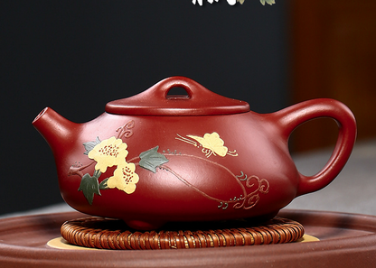 Chinese Yixing Zisha Clay Handmade Exquisite Teapot （馨香石瓢 底款：刘坤杰）