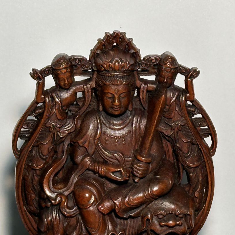 Chinese Boxwood Carving Bodhisattva Manjusri Statue Wooden Sculptures Ornaments