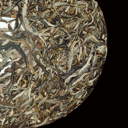 357g Yunnan Spring Pu'er Tea Laomane Puerh Raw Tea Cake Premium Aged Pu-erh Tea