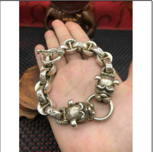 Asian chinese old miao silver hand cast dog statue bracelet jewel cool gift