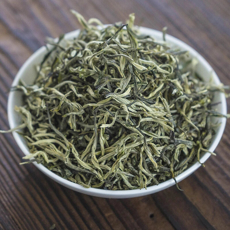 Supreme Early Spring Snowy Mountain Wild Silver Tips Yunnan Green Tea