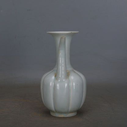 China Song Dynasty Hutian Kiln Blue Glazed Gourd Ridge Neck Porcelain Pot