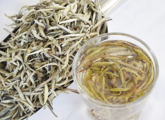 New White Tea Natural Organic Tea Baihaoyinzhen Silver Needle Tea 100g