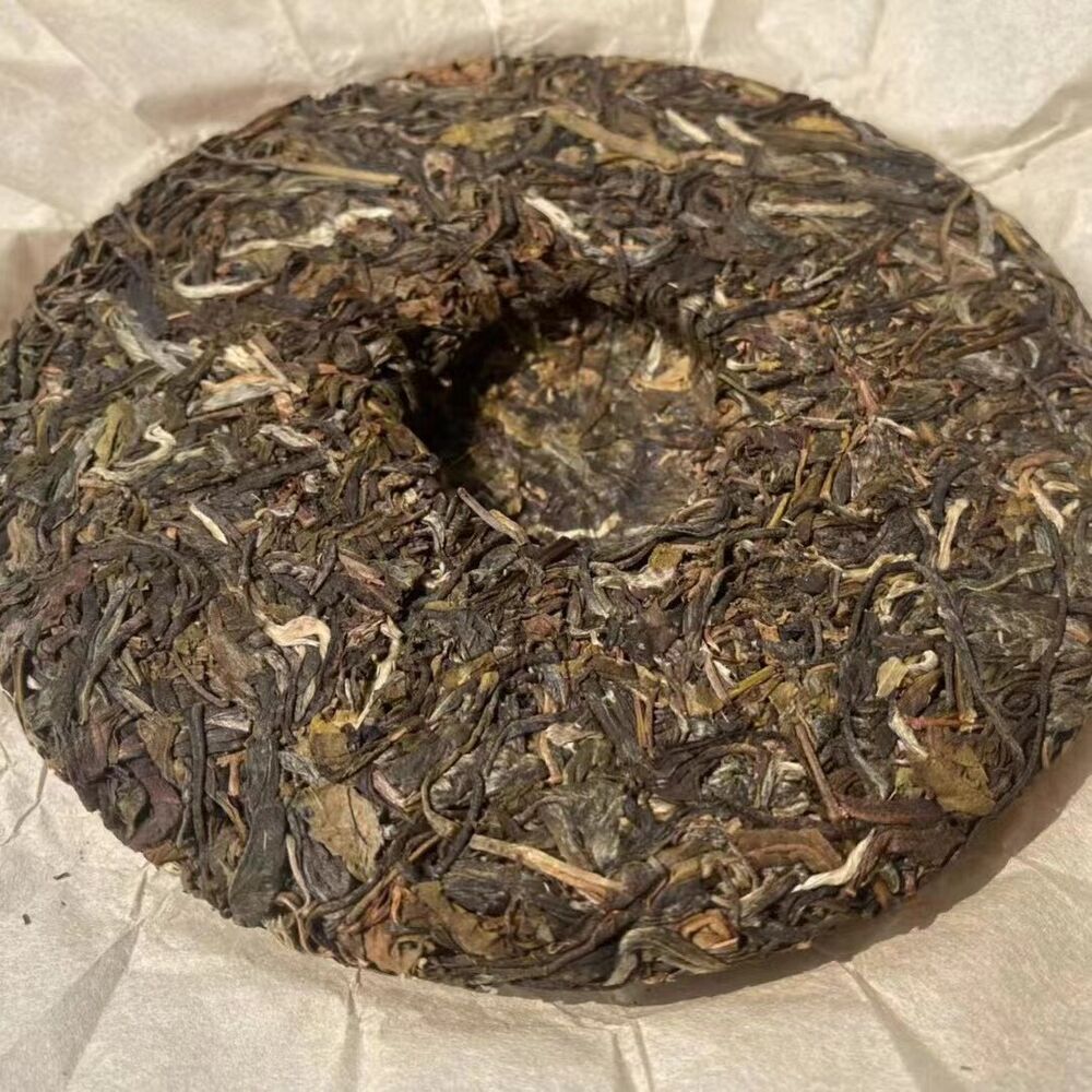 357g Yunnan Old Pu'er Tea 2009 Iceland Aged Pu-erh Raw Tea Cake Puerh Cake Tea