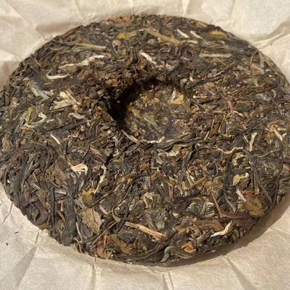 357g Yunnan Old Pu'er Tea 2009 Iceland Aged Pu-erh Raw Tea Cake Puerh Cake Tea