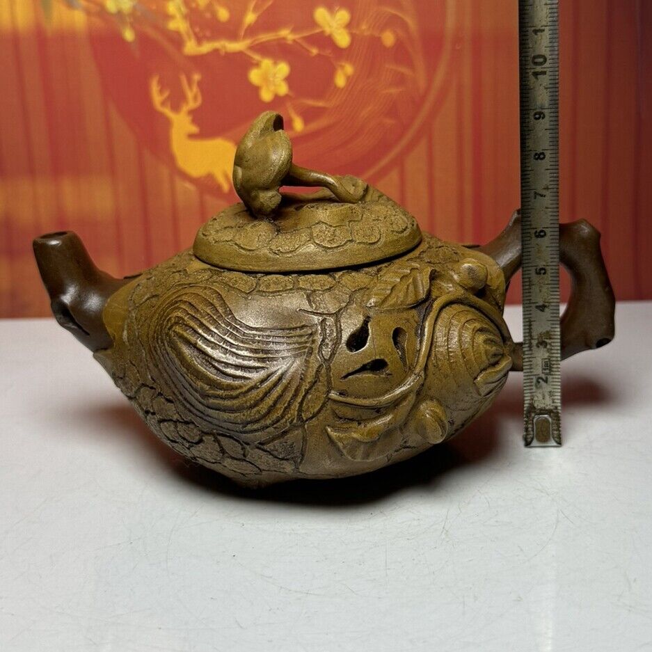 Vintage Chinese Yixing Purple Clay Teapot Zisha Ceremony Carving Collectible Art