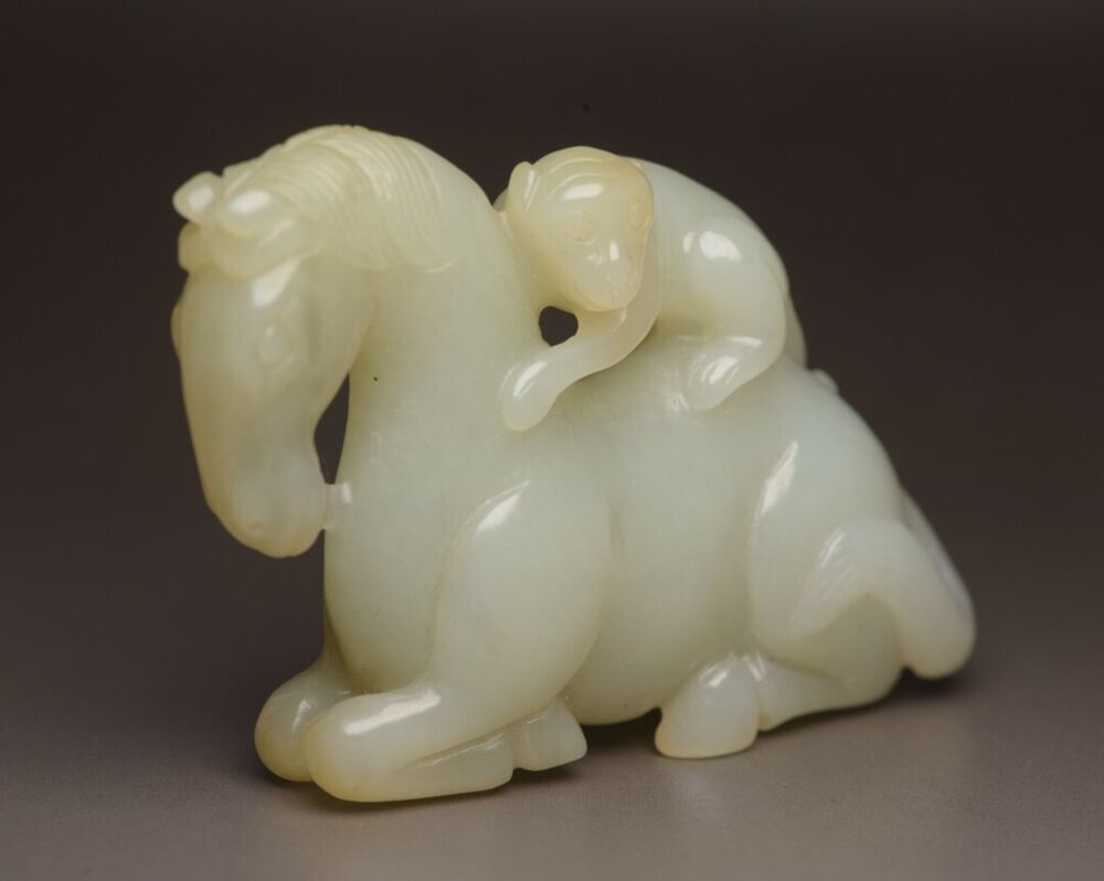 Top Chinese Natural Hetian Jade Carving Horse Monkey Statue Exquisite Figurines