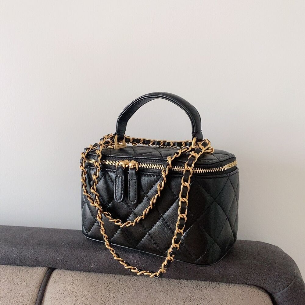 Quilted Lambskin Leather Vanity Case Chain Box Shoulder Bag ClutchTote Purse