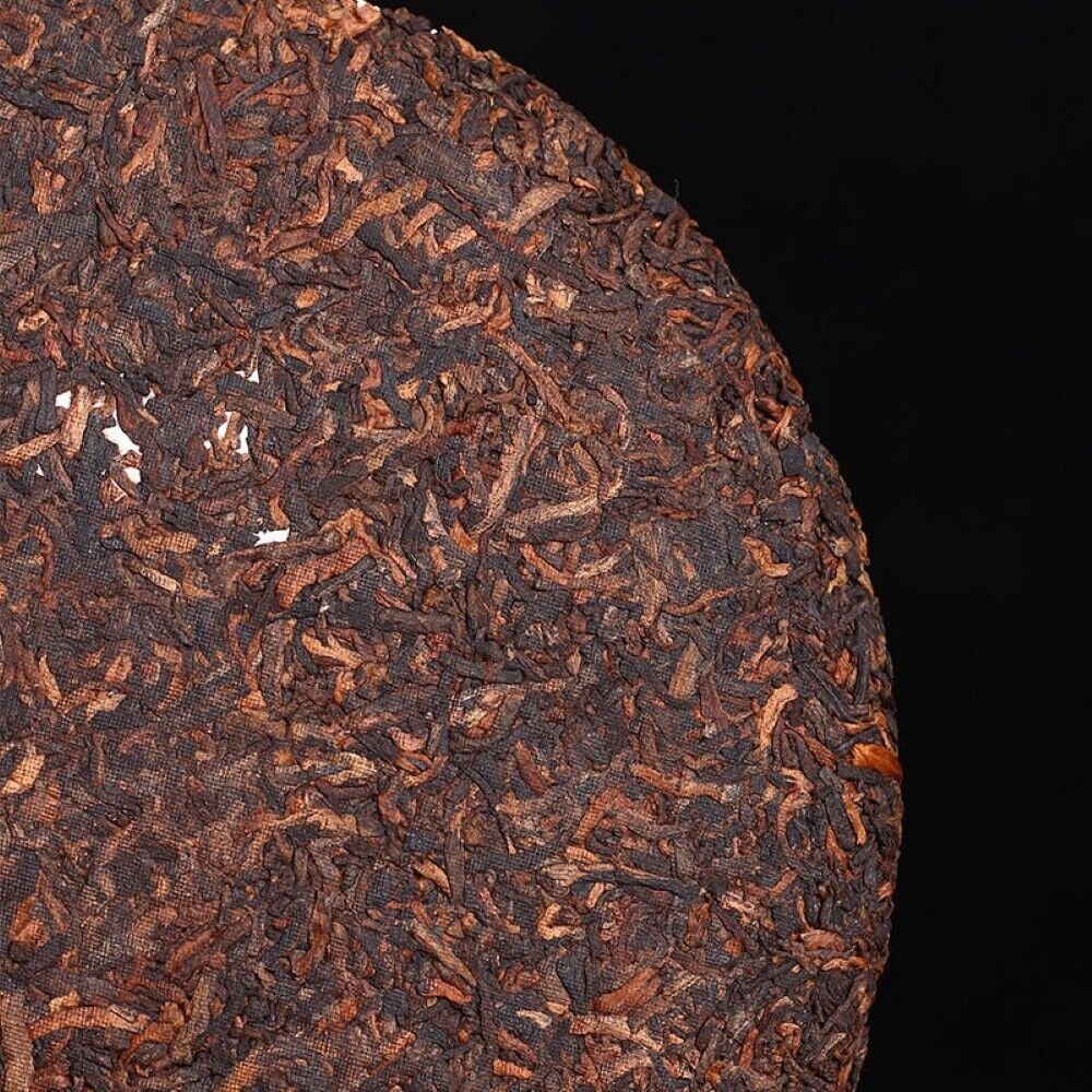 Pu 'er tea, 2019, palace collection, 357 grams, ready to eat.