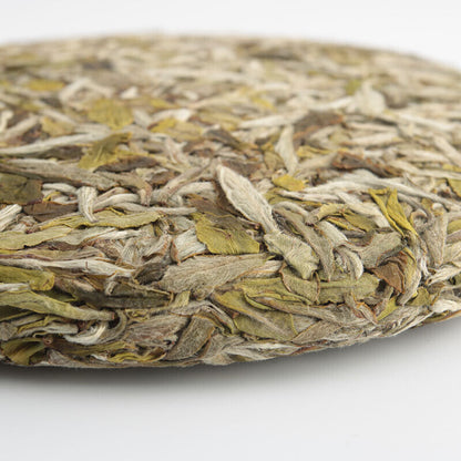 300g High Quality Fuding White Tea Cake Slimming Tea Alpine Sun-dried White Tea