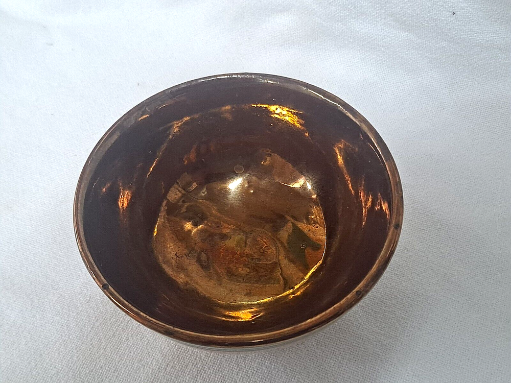Antique Staffordshire copper lustre bowl, tan band of ornamentation