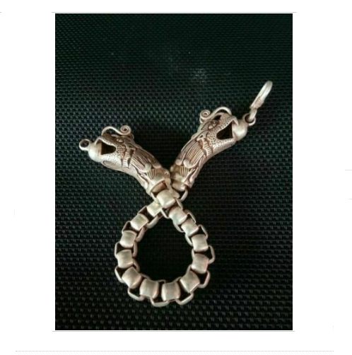 Collectible Chinese Tibet Silver Bangle Handwork Auspicious Dragon Bracelet