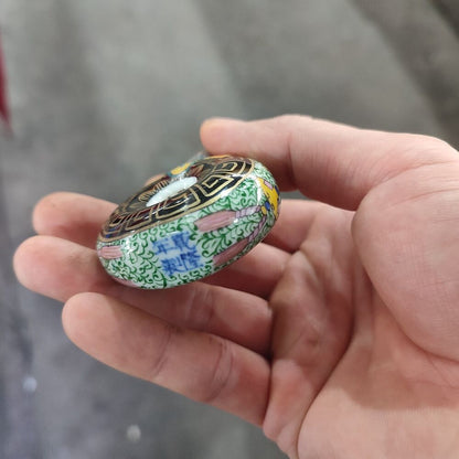 Chinese Porcelain Snuff Bottle Important Ceramics Works Of Art Gilding Painting