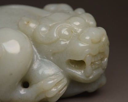 Chinese Antique Hetian Jade Carved Sculpture Exquisite Beast Statue Collections