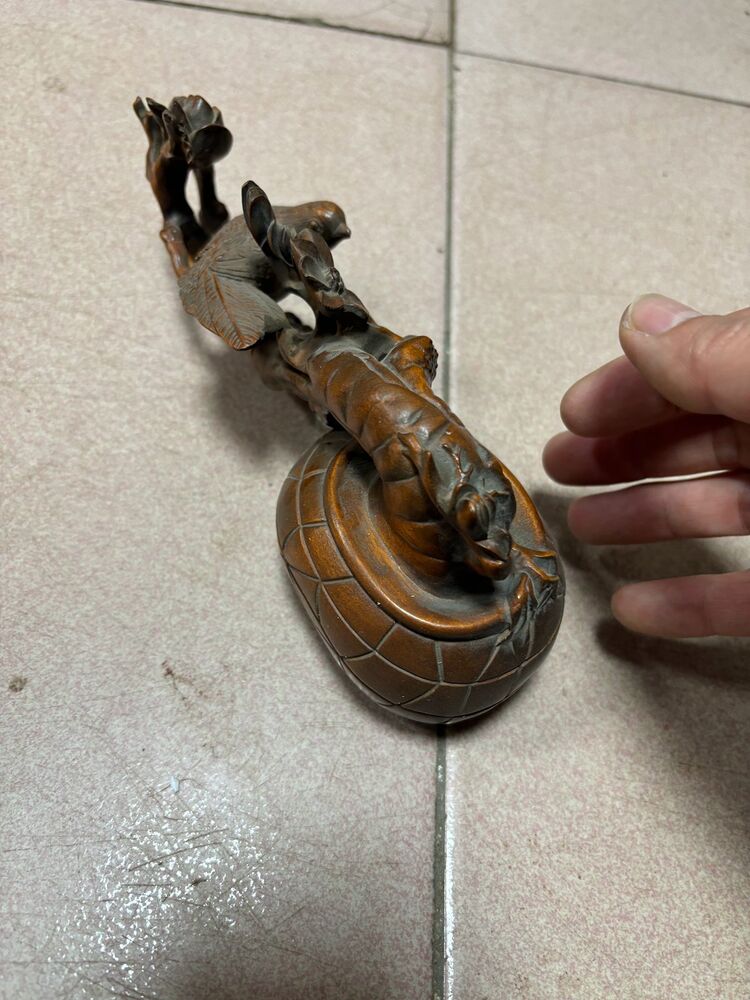 Chinese Boxwood Wooden Bird Carving statue Home Decorative Arts Living Room art