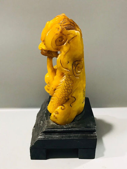 Chinese Shoushan Tianhuang Stone Carved Dragon Statue Seal Decor Collectible Art
