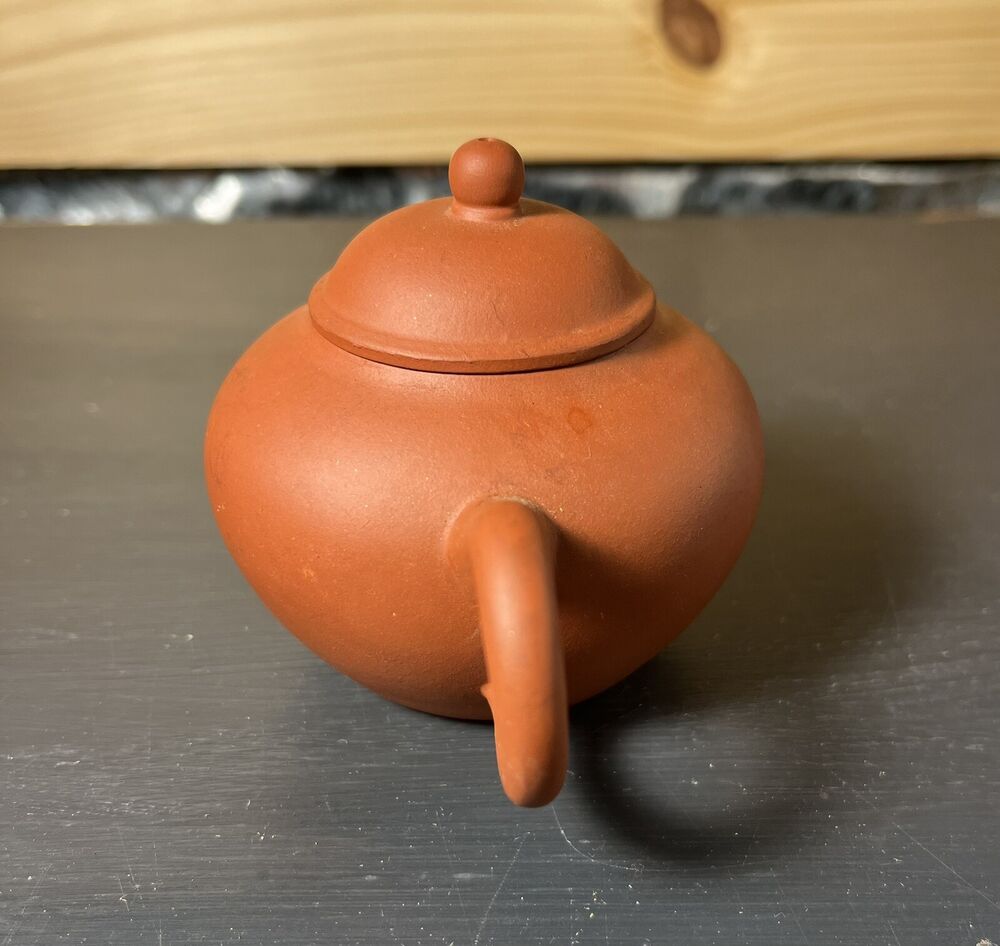 Vintage Chinese Yixing Red Clay Teapot Zisha