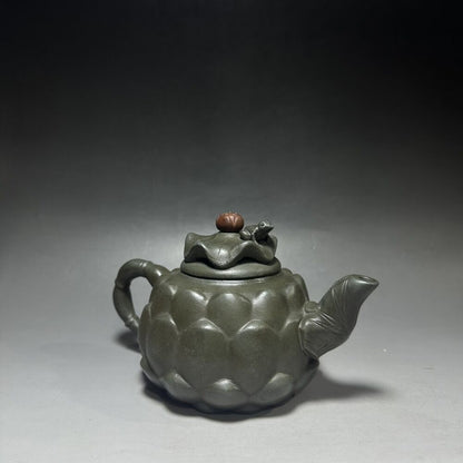 vintage chinese yixing purple clay teapot zisha ceremony carving Collectible art