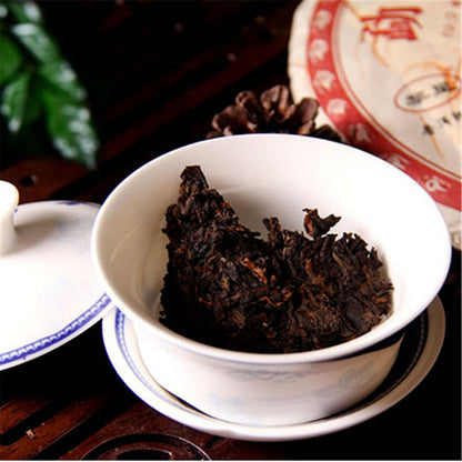 Famous Puer Tea Yunnan Specialty Ripe Pu-erh Tea Pu'er Tea Cake Black Tea 357g