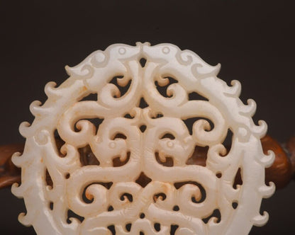 Chinese Natural Hetian Jade Carving Dragon Statue Exquisite Pendant Jewelry Art