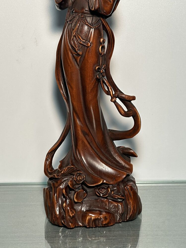 Old Chinese Boxwood Carving Pretty Woman Statue Woodwork Sculptures Collection