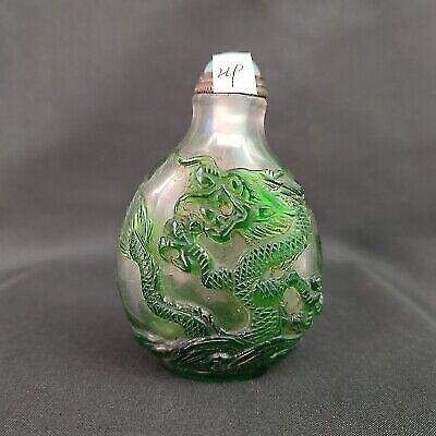 Beautiful Handmade chinese dragon statue Collector Carved Glass Snuff Bottle art