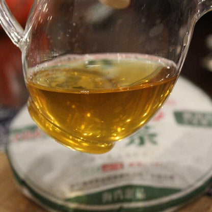 2014/2015 yr Lao Tong Zhi 9948 Raw pu er Tea Yunnan Old Comrade puer 357g