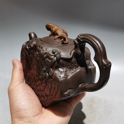 Chinese Yixing Purple Clay Teapot Tea Set Pot Zisha Ceramic Cute Decor Figurine