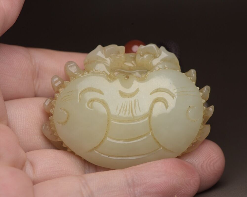 Chinese Antique Hetian Jade Carving Exquisite Statues Good Luck Pendant Jewelry