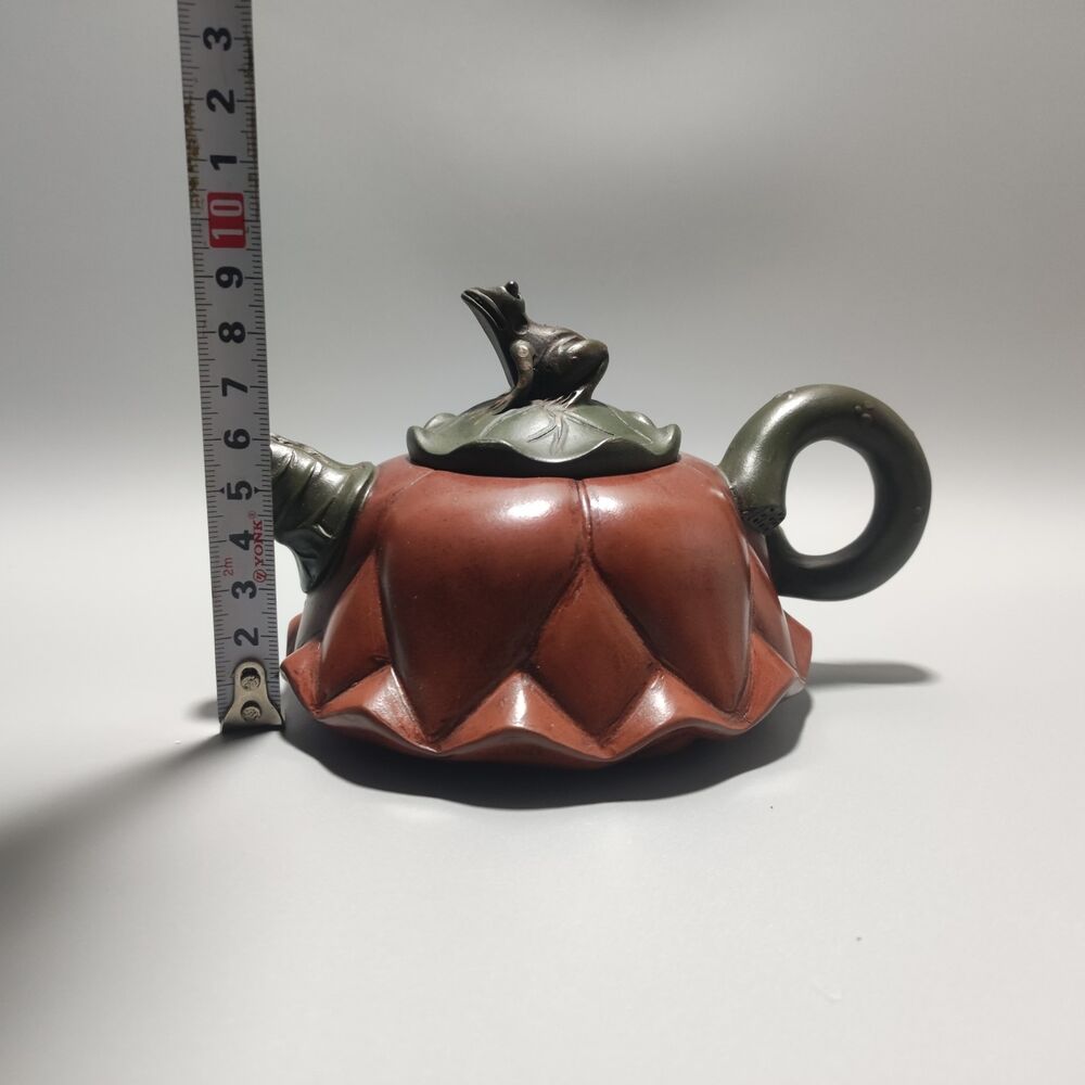 Vintage Chinese Yixing Purple Clay Teapot Zisha Ceremony Lotus Leaf Frog Teaware